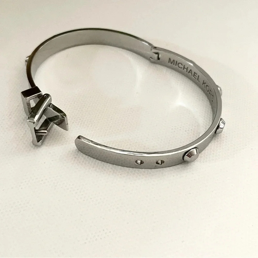 Michael Kors Astor Silver Buckle Bracelet With Studs Hinge Closure 2 adjustments - Picture 13 of 16